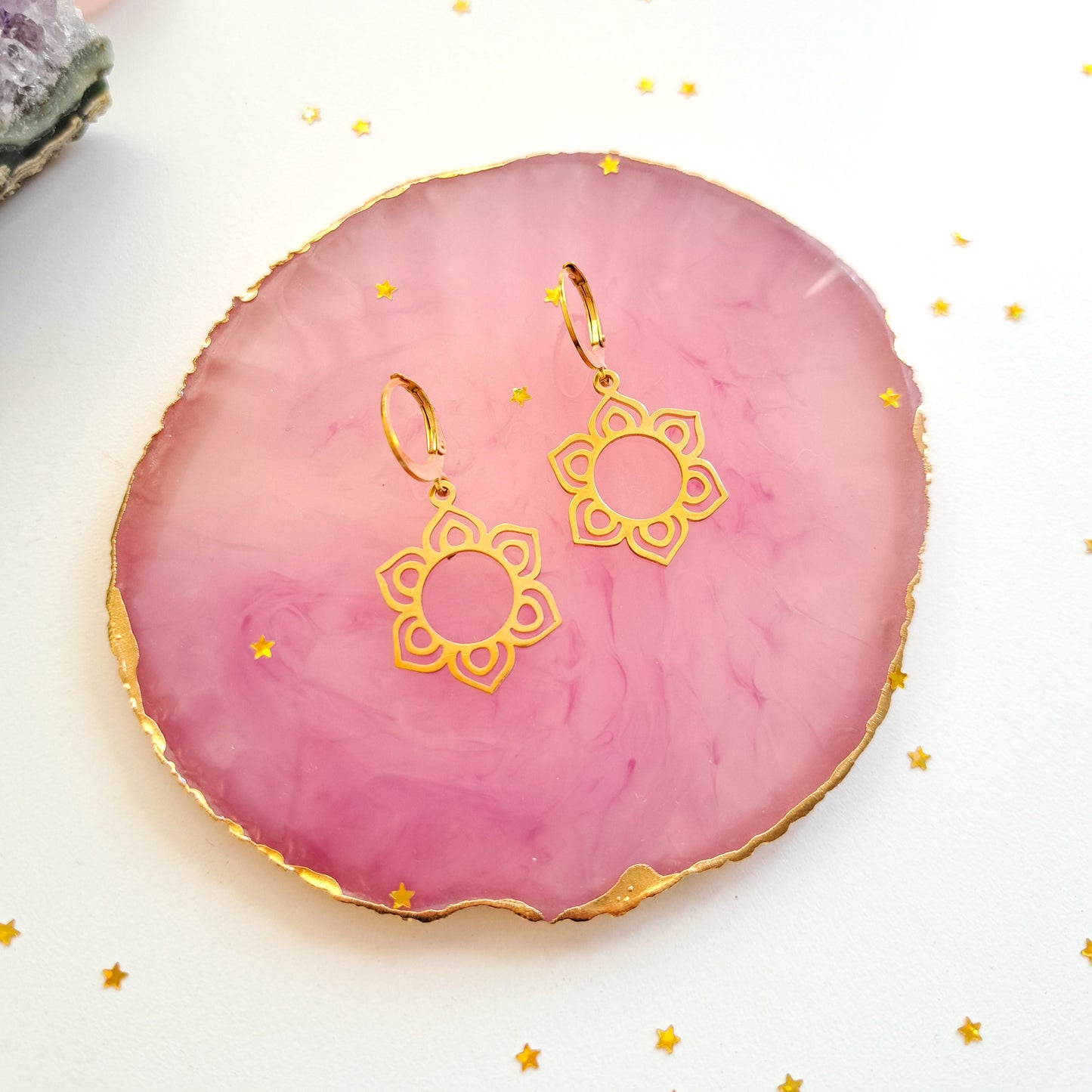 Oorbellen stainless steel, boho, bedeloorbellen, statement oorbellen ''round flower'' goud of zilver