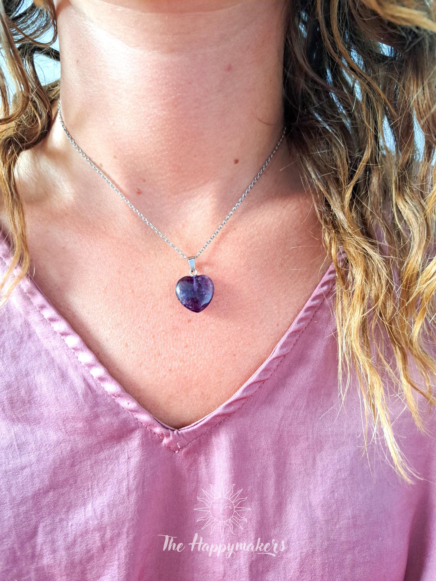 Edelsteen ketting met amethist hartje, waterproof, boho, stainless steel, handgemaakt, cadeau met betekenis, rust in je hoofd
