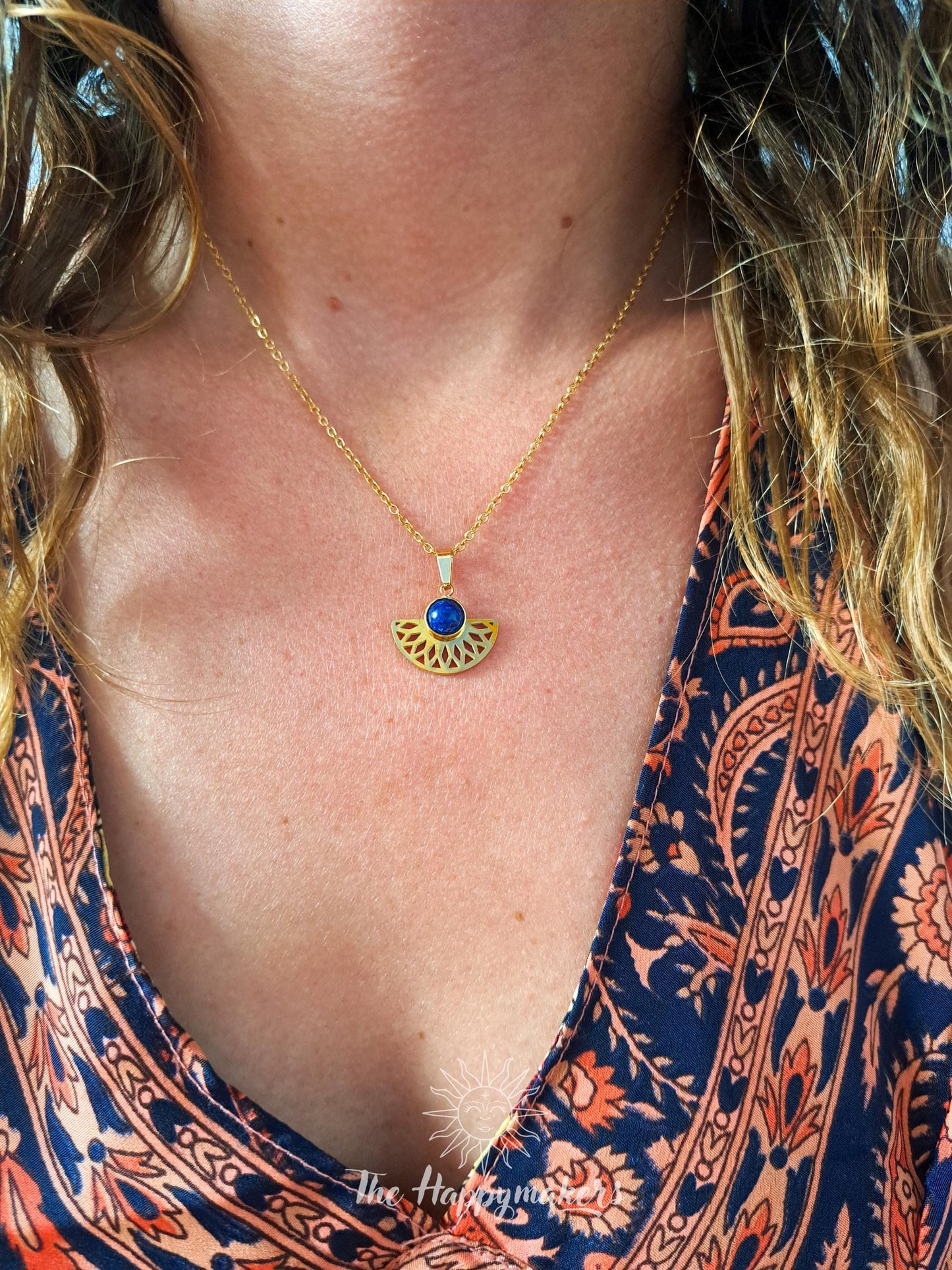 Edelsteen ketting met bedel, waterproof, boho, stainless steel, handgemaakt, cadeau met betekenis, lapis lazuli, wijsheid