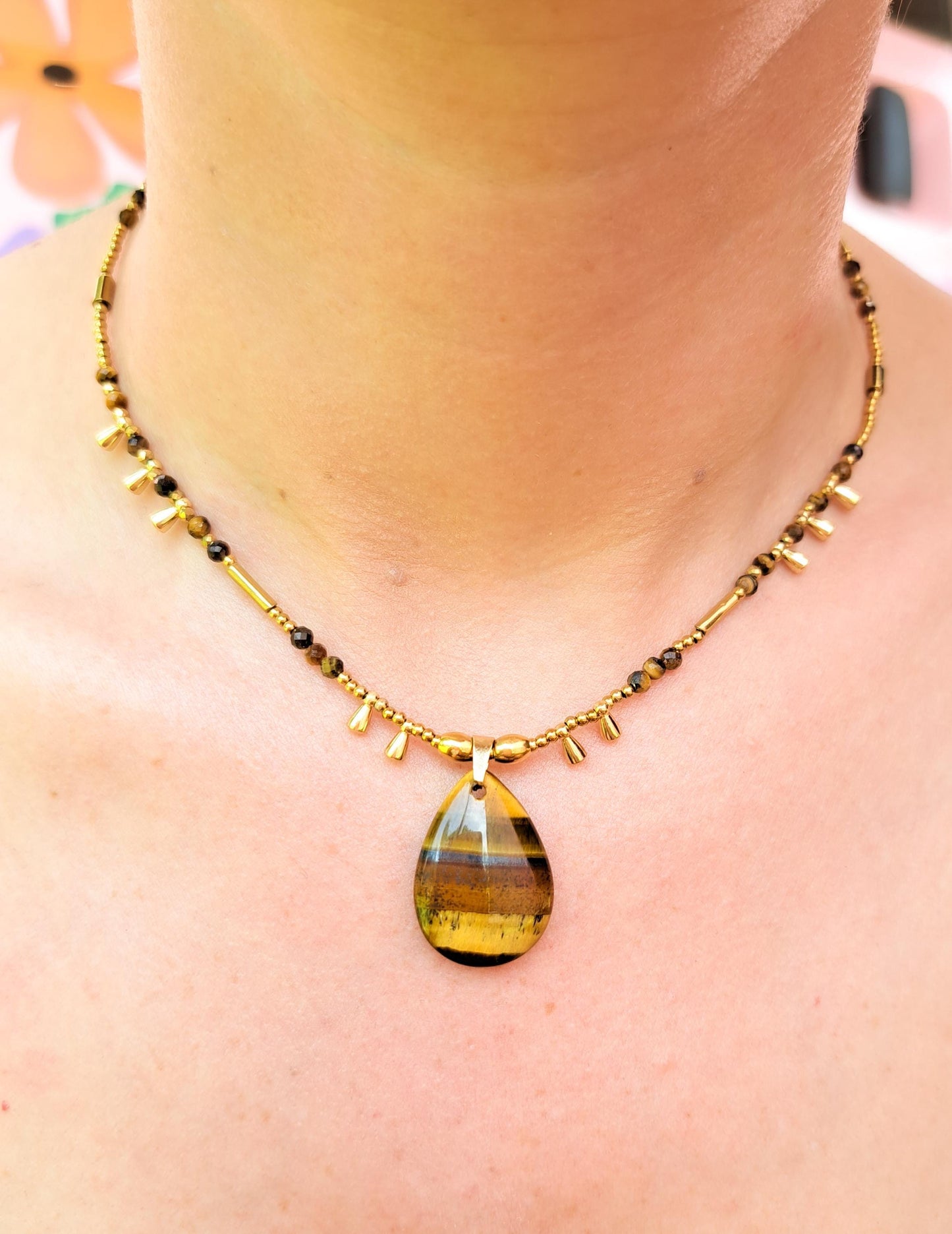 Kralen ketting boho met edelsteen, stainless steel, waterproof, handgemaakt, tijgeroog, zelfvertrouwen