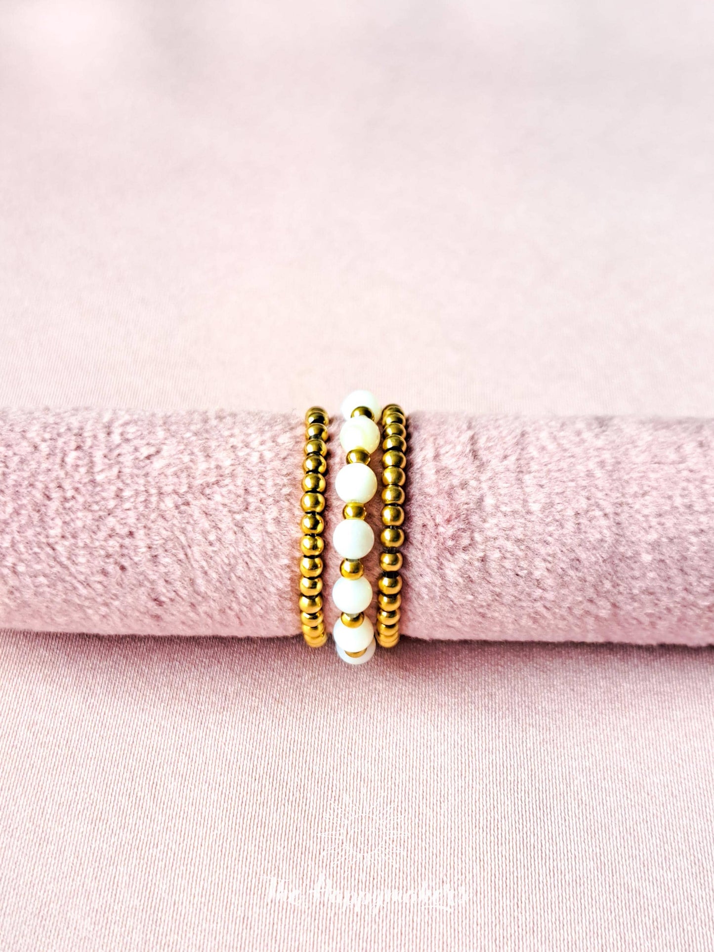 Kralen ring, 3 stuks, schelpkralen, 2mm stainless steel kralen, elastische ring, 100% waterproof, stapelbare ringen, onesize, boho, goud