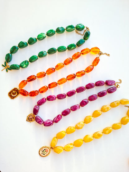 Chunky kralen ketting met bedel