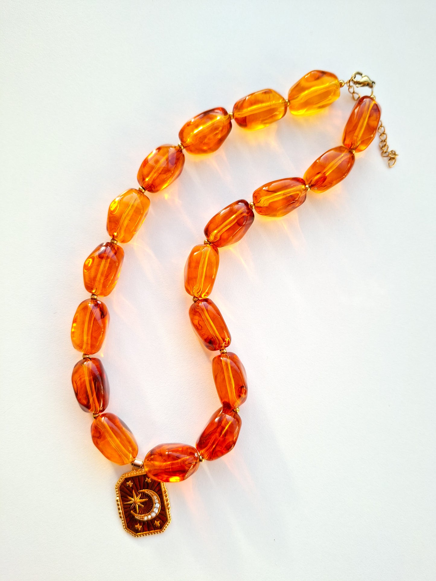 Chunky kralen ketting met bedel