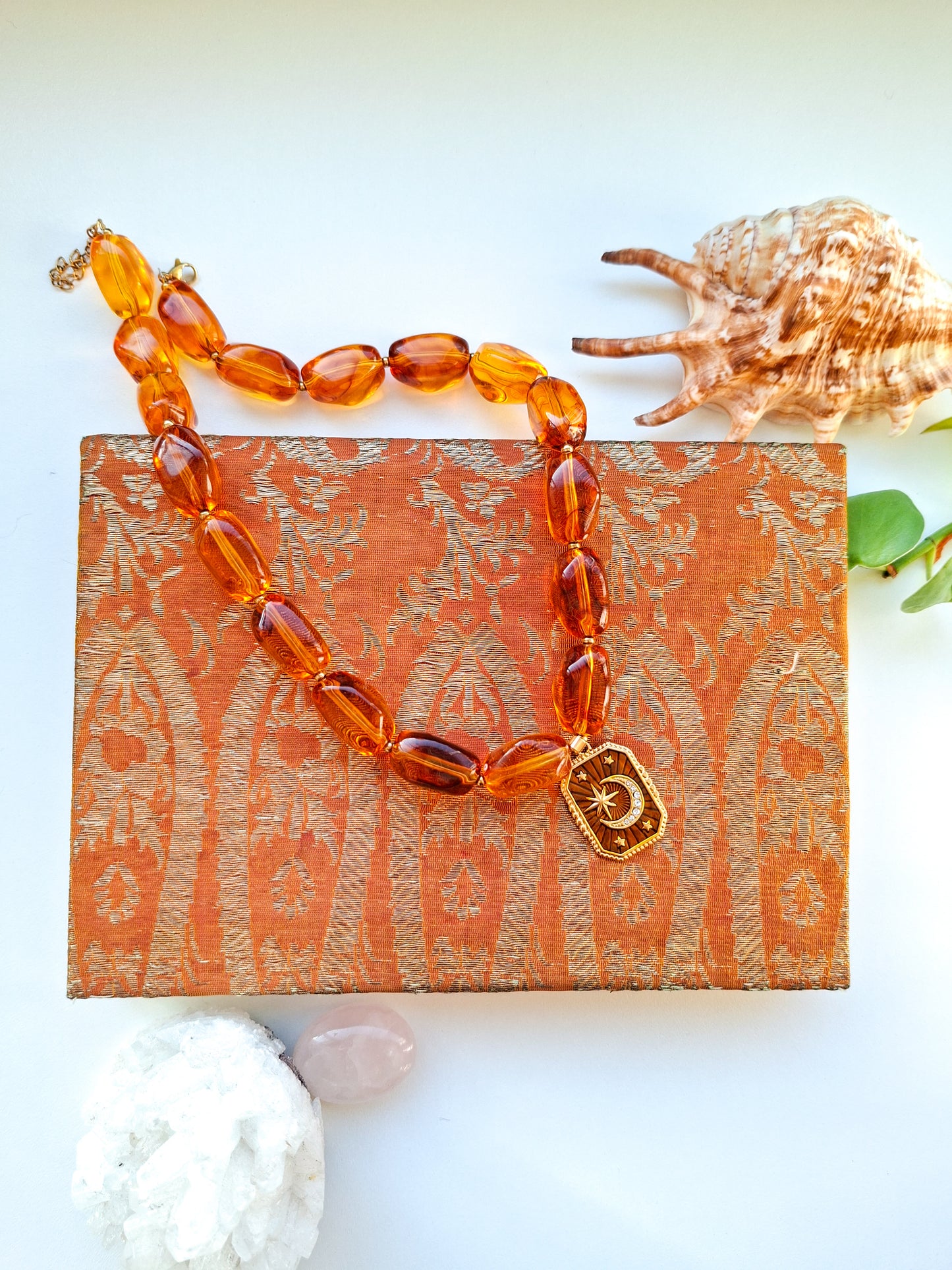 Chunky kralen ketting met bedel