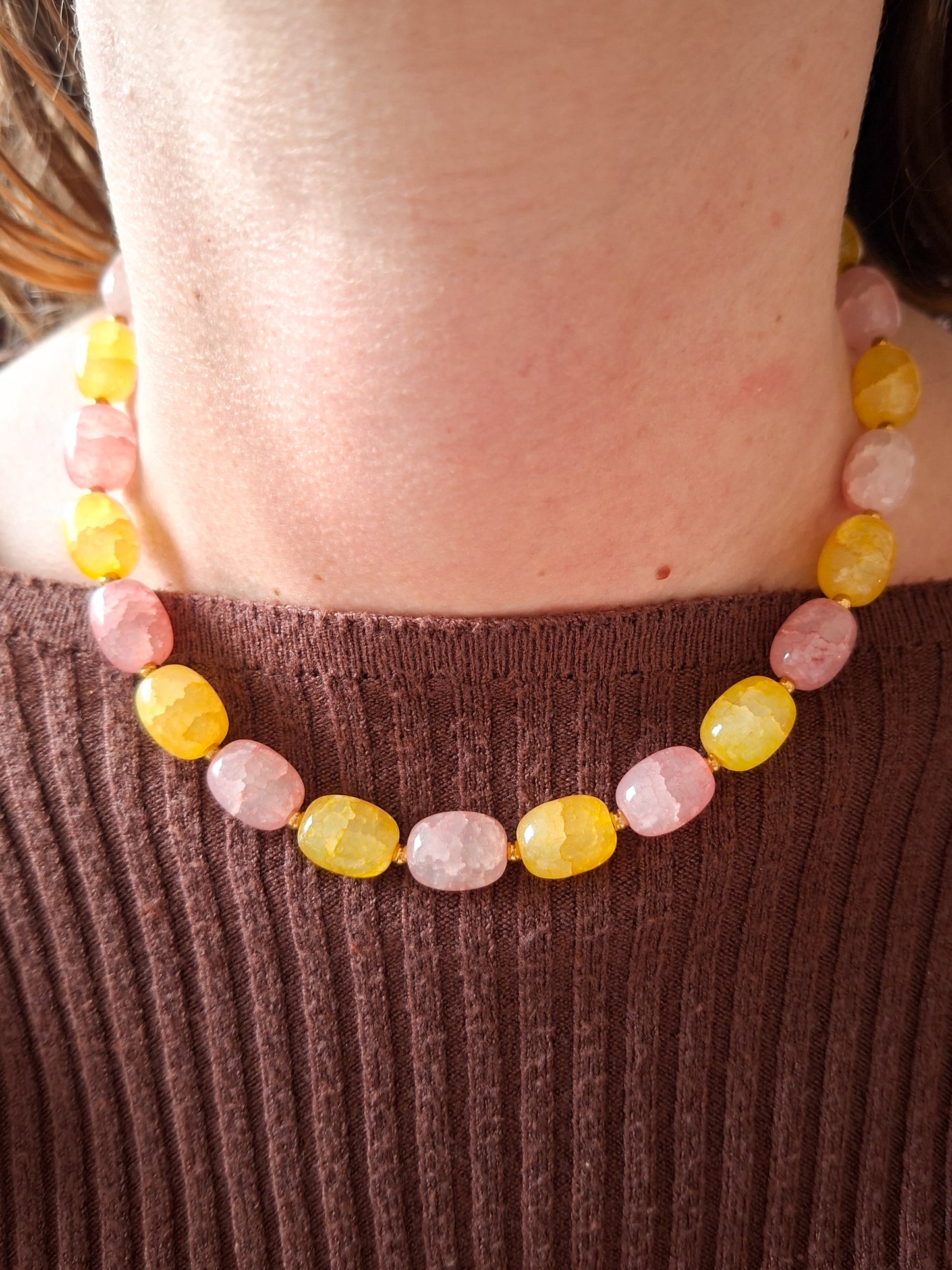 Glass bead necklace pink & yellow