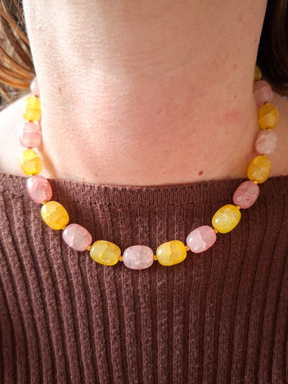 Glass bead necklace pink & yellow