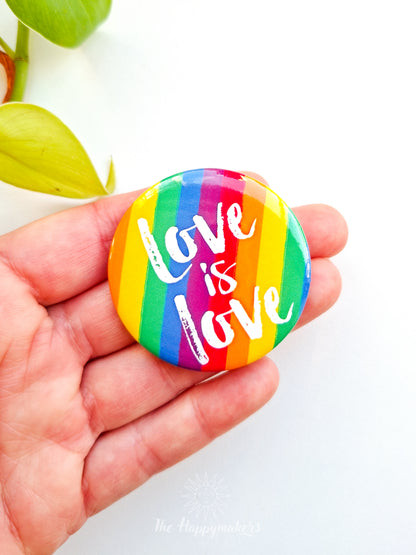 Pin/button ☀ love is love