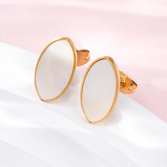 Studs stainless steel schelp boho beach