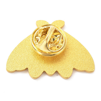 Pin ☀ night moth