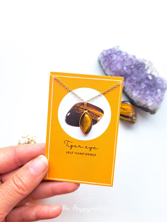 Ketting met edelsteen bedel