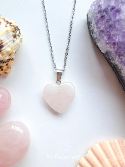 Ketting met edelsteen bedel