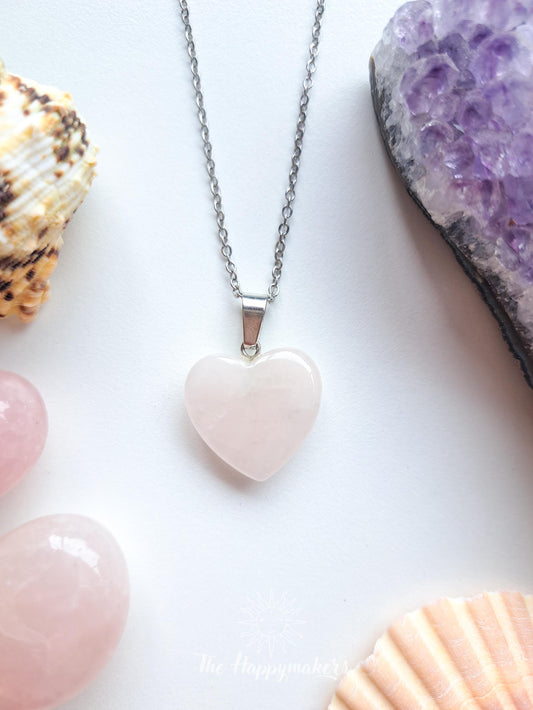 Edelsteen ketting met rozenkwarts hartje, waterproof, boho, stainless steel, handgemaakt, cadeau met betekenis, steen van de liefde