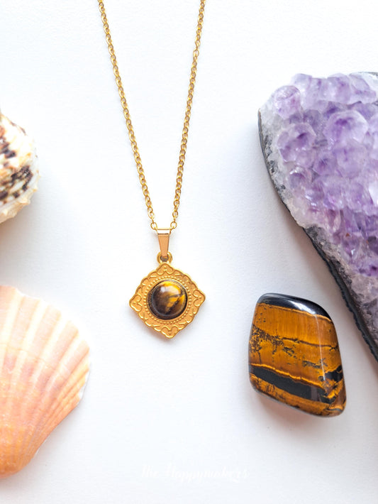 Edelsteen ketting bedel, waterproof, boho, stainless steel, handgemaakt, cadeau met betekenis, tijgeroog, zelfvertrouwen