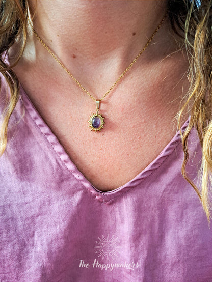 Edelsteen ketting bedel, waterproof, boho, stainless steel, handgemaakt, cadeau met betekenis, amethist, rust in je hoofd